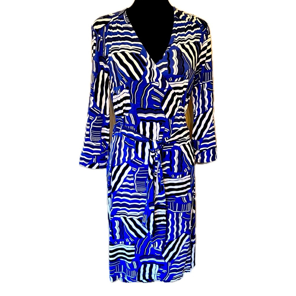 LANDS' END Women's Wrap Geo Print Dress Size Sz MP Blue & White 3/4 Sleeve
